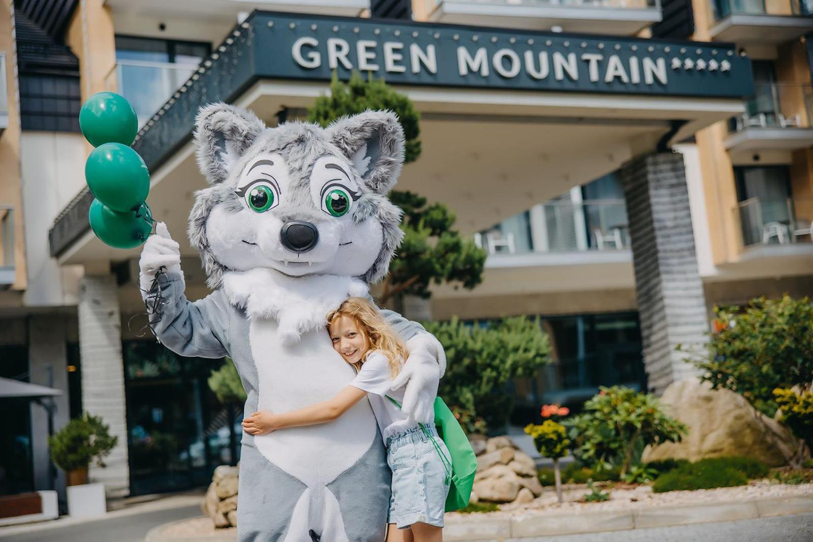 Green Mountain 5* Hotel カルパッチ エクステリア 写真 Green Mountain Resort